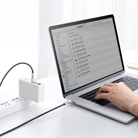 Przewód kabel USB-C - USB-C Cafule Metal Data Power Delivery 100W 1m - czarny