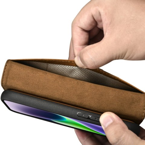 2w1 etui skórzany pokrowiec z klapką iPhone 14 Anti-RFID Oil Wax Wallet Case jasno-brązowy