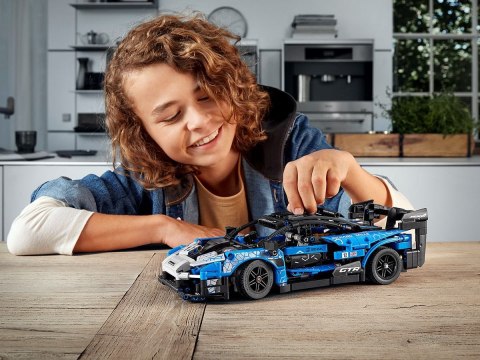 42123 - LEGO Technic - McLaren Senna GTR