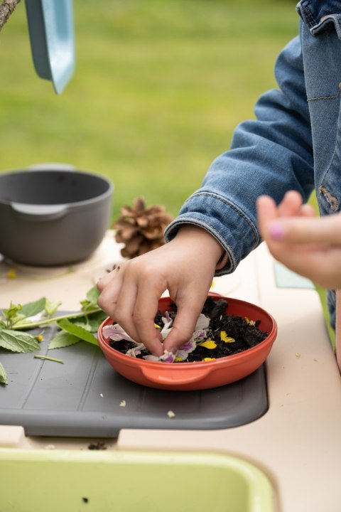 Smoby Life Kuchnia do zabawy wodą i piaskiem