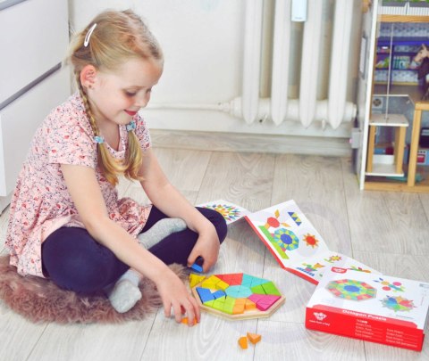 TOOKY TOY Puzzle Ośmiokątne Drewniana Mozaika Edukacyjna (73el.)